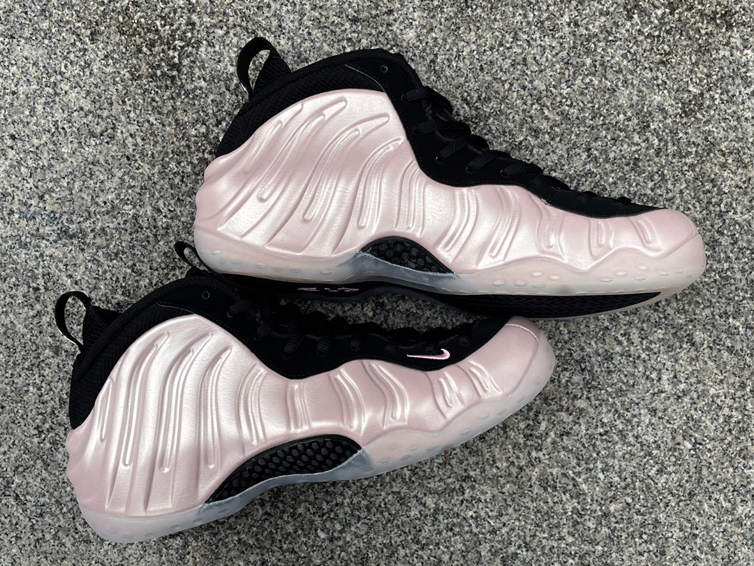 Nike Air Foamposite One“DMV”