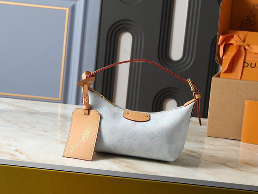 Louis Vuitton Pochette Hills Monogram Origine M28250